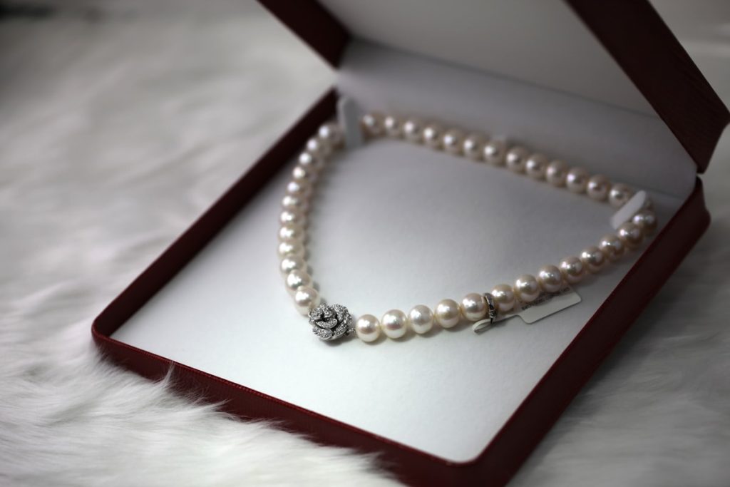 Complete sieradenset ketting oorbellen ring
