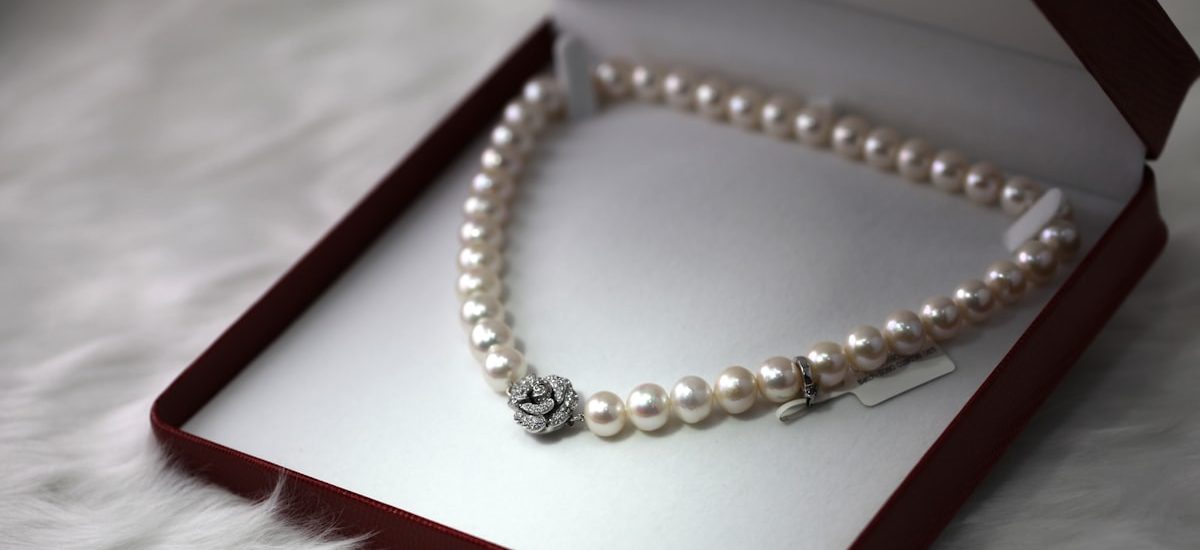 Complete sieradenset ketting oorbellen ring
